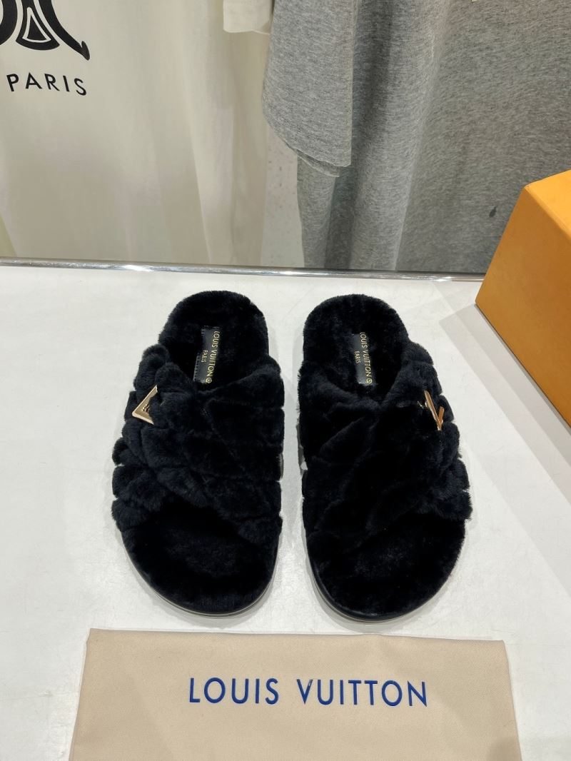 Louis Vuitton Slippers